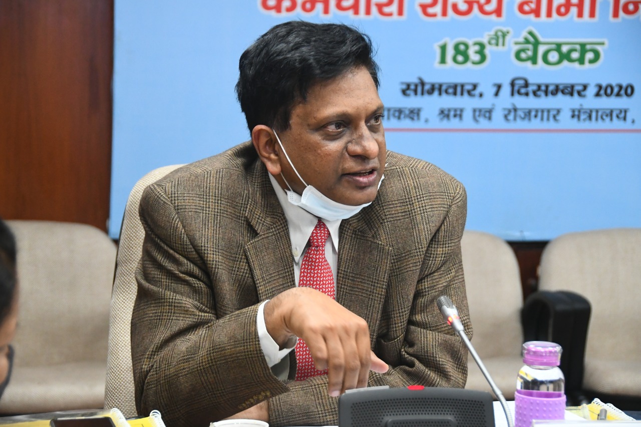 प्रेस प्रकाशनी कामगारों को बेहतर सेवाएं प्रदान करने के लिए क.रा.बी.निगम की प्रमुख नीतिगत पहलें